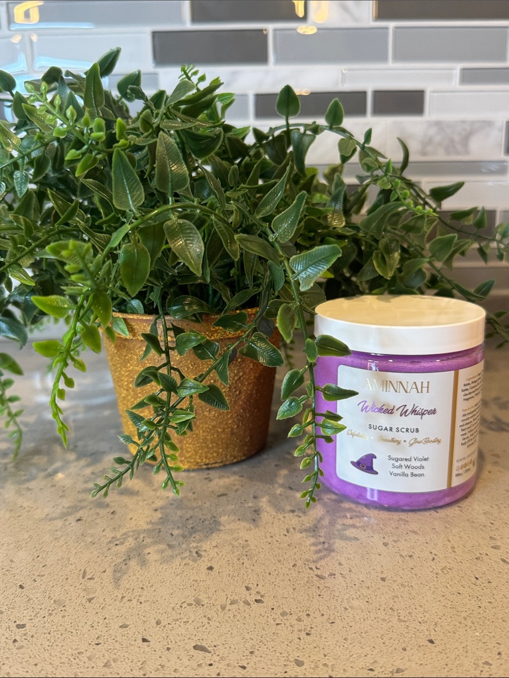 AMINNAH - Wicked Whispers Sugar Scrub